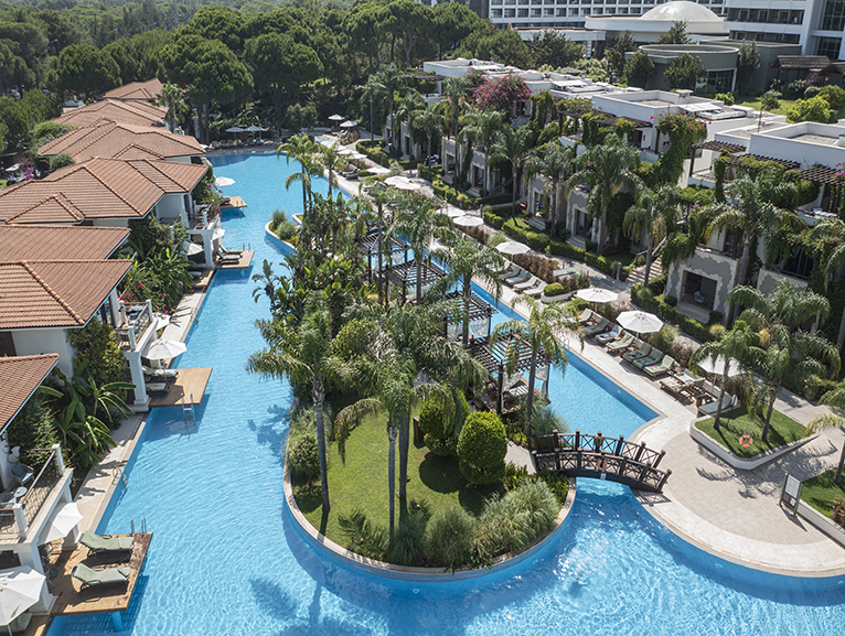 ELA EXCELLENCE RESORT BELEK �LE BAYRAM AYRICALI�I